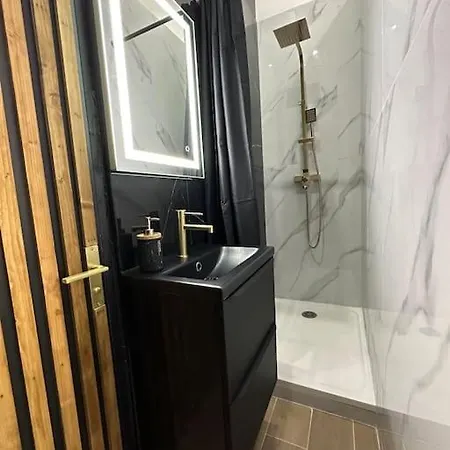 Appartamento Le Cocon Des Arenes : Jacuzzi